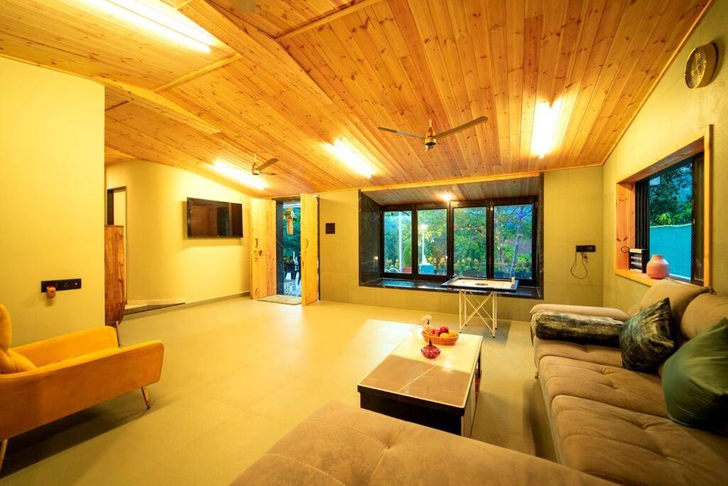 Spicy Mango Lakeside Abode - Luxurious Villa In Pawana Lonavla Zewnętrze zdjęcie