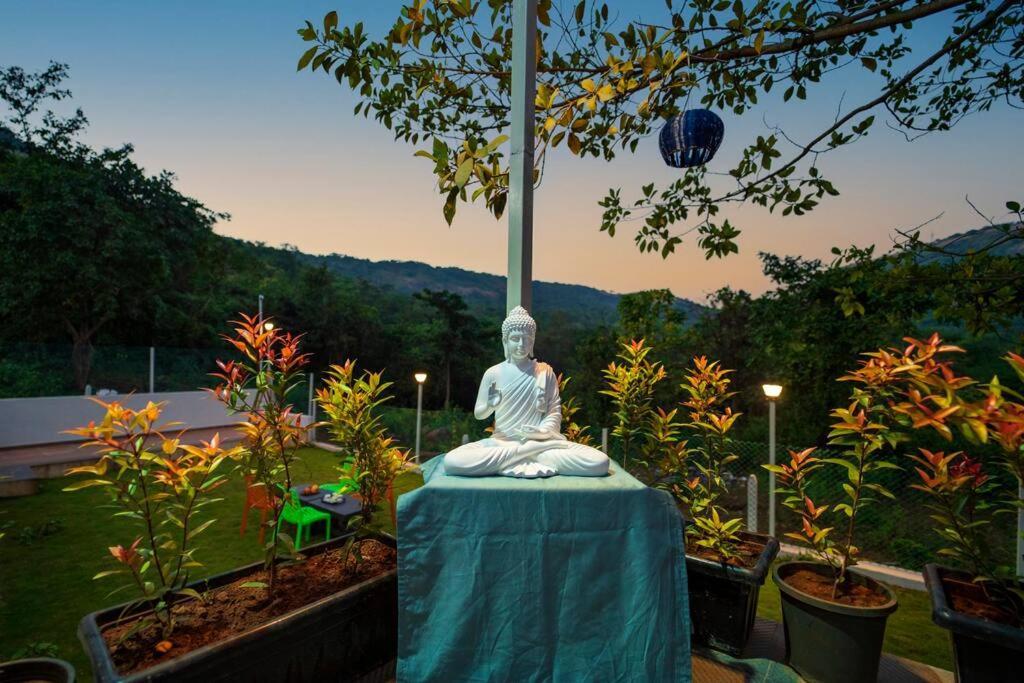 Spicy Mango Lakeside Abode - Luxurious Villa In Pawana Lonavla Zewnętrze zdjęcie