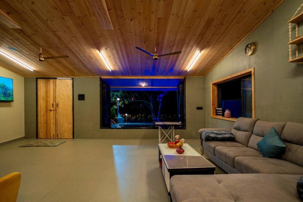 Spicy Mango Lakeside Abode - Luxurious Villa In Pawana Lonavla Zewnętrze zdjęcie